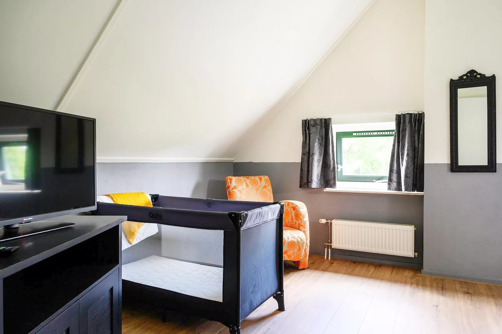 6 pers. Vosseberghuis Prestige met buitenspa-Bedroom