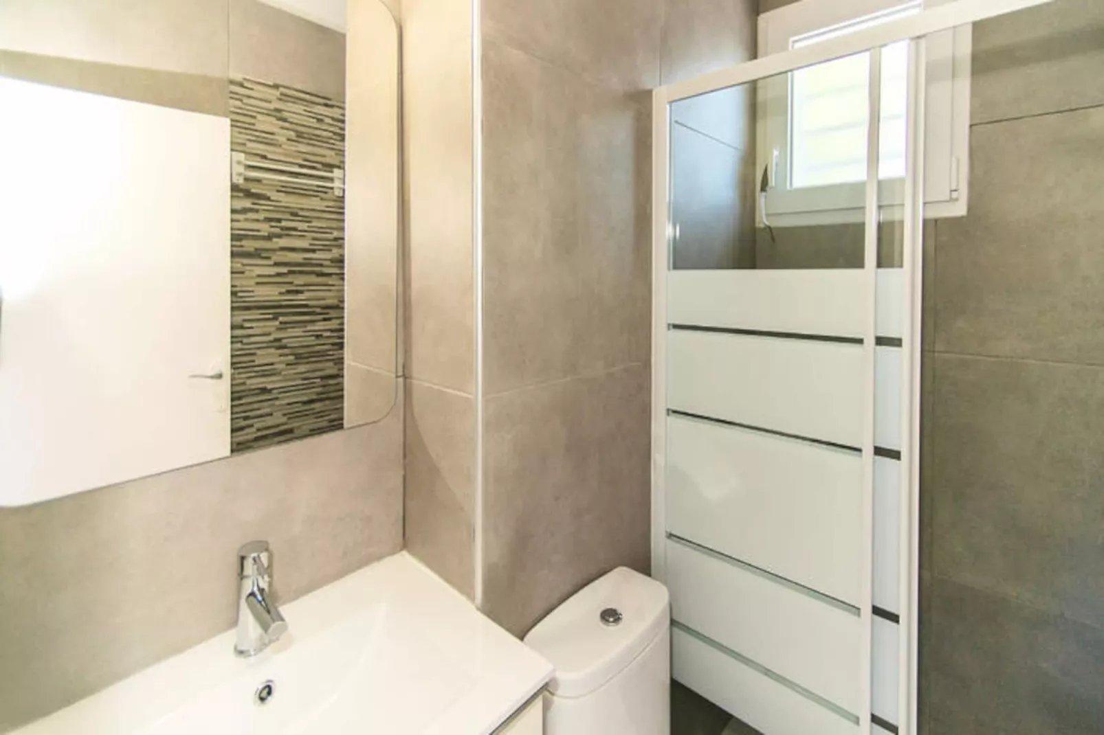 Studio à Roses-Nicht zugeordnet