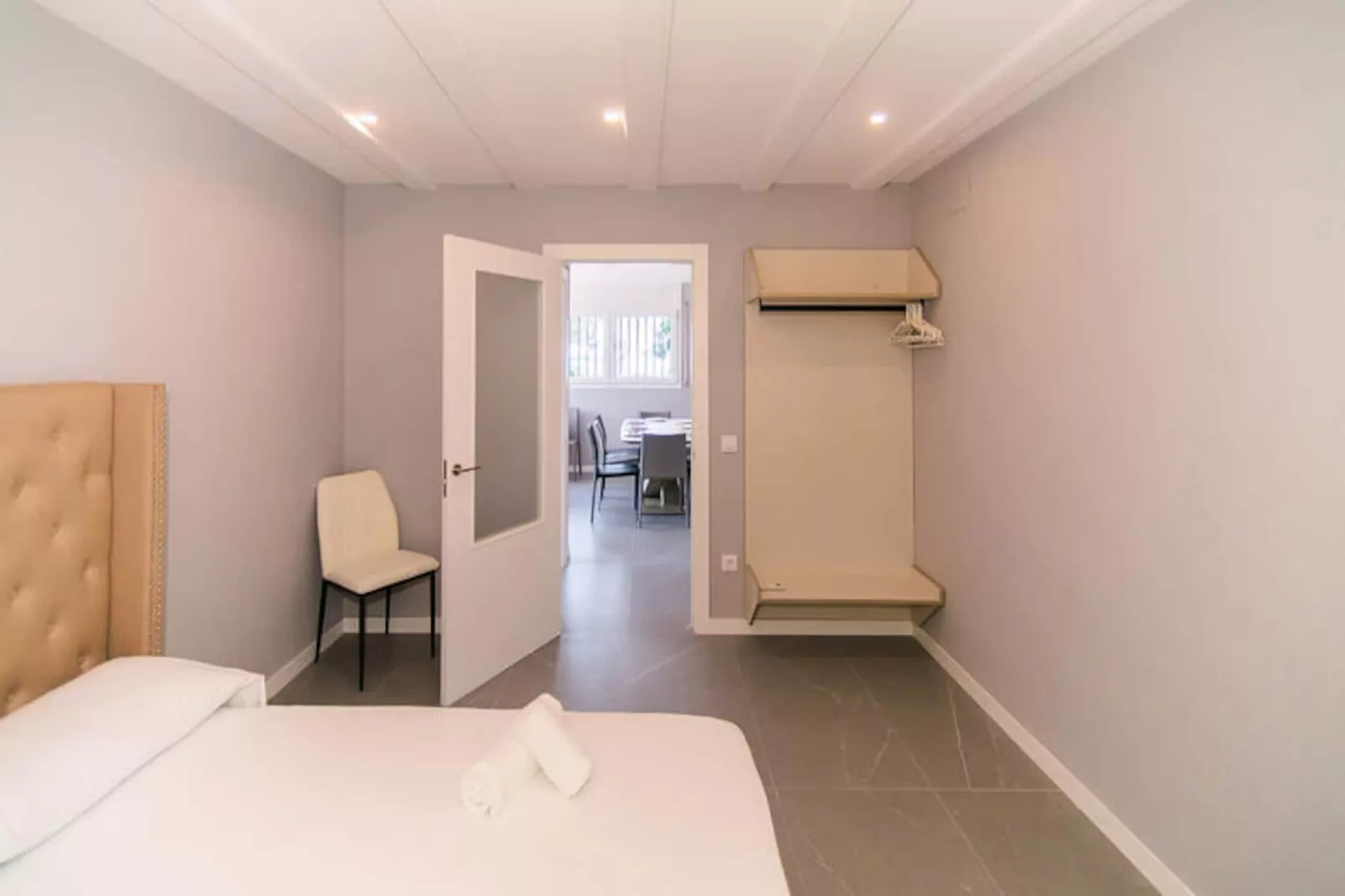 Maison à Roses-Untagged