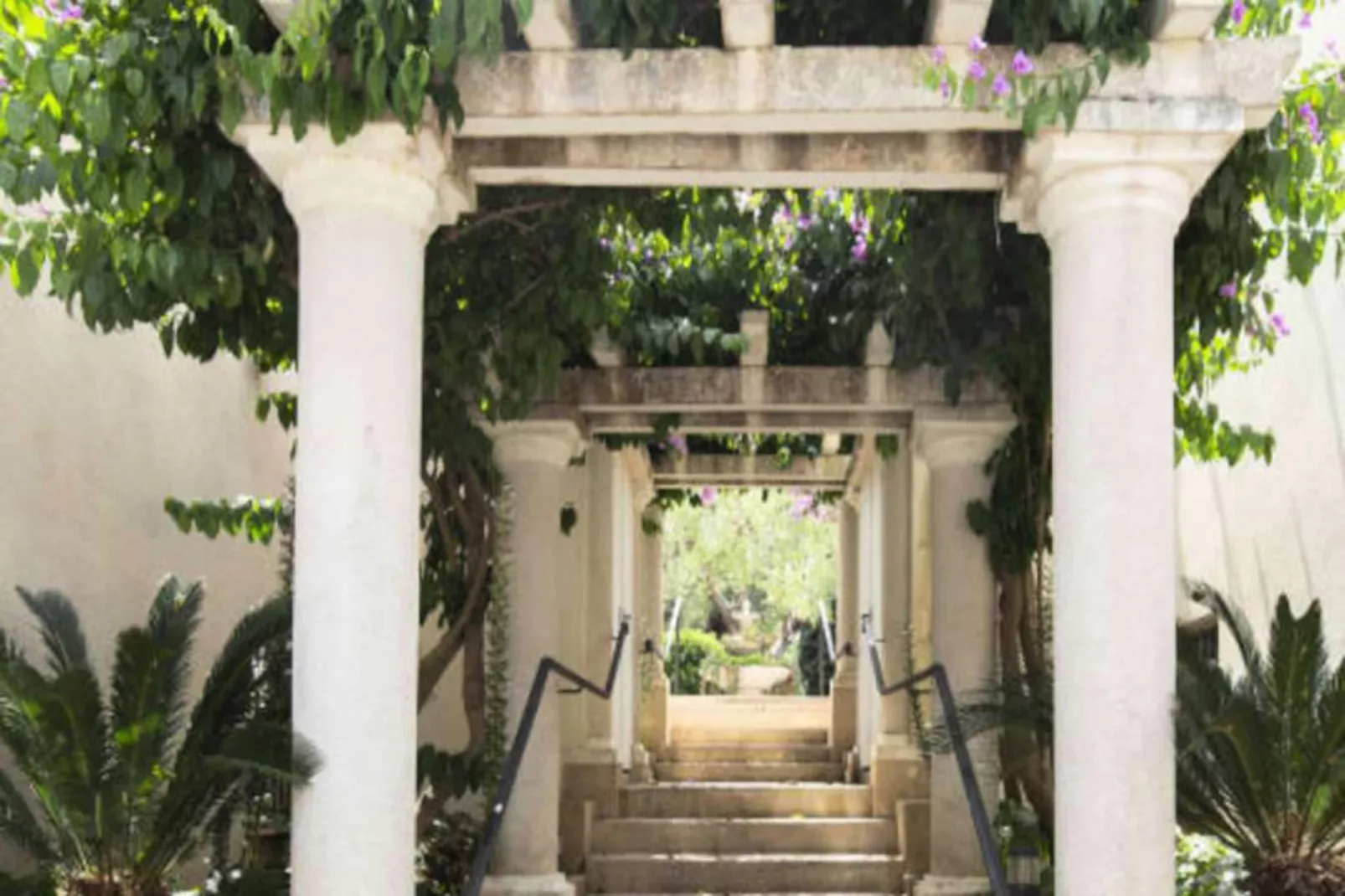 Résidence 2 Pi&egrave;ces Au Cap D&rsquo;antibes Avec Parking&ndash; &agrave; 300m Des Plages De La Garoupe-Untagged