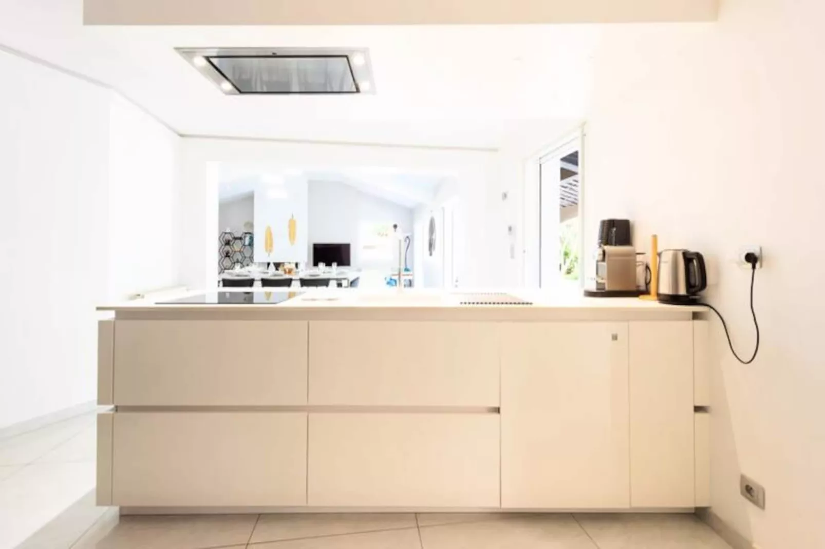 Résidence Villa 330m2, 6 Chambres, Piscine Chauff&eacute;e Jacuzzi-Untagged