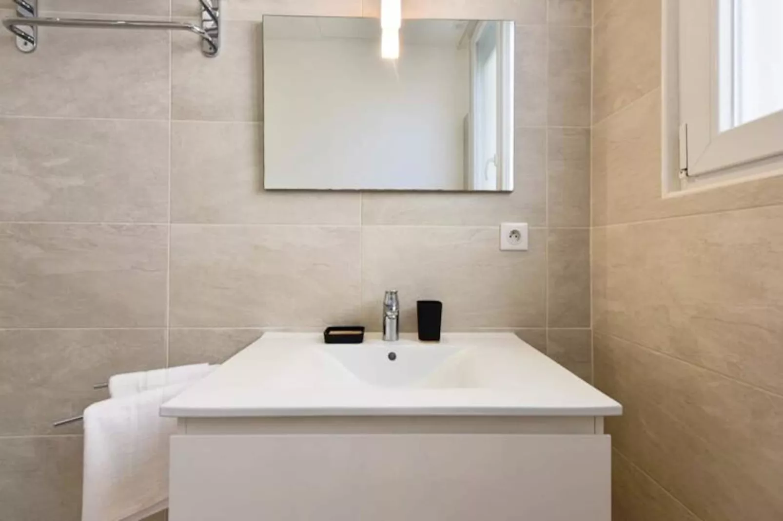 Résidence Rez-de-jardin, Plages à Pied Et Garage-Untagged