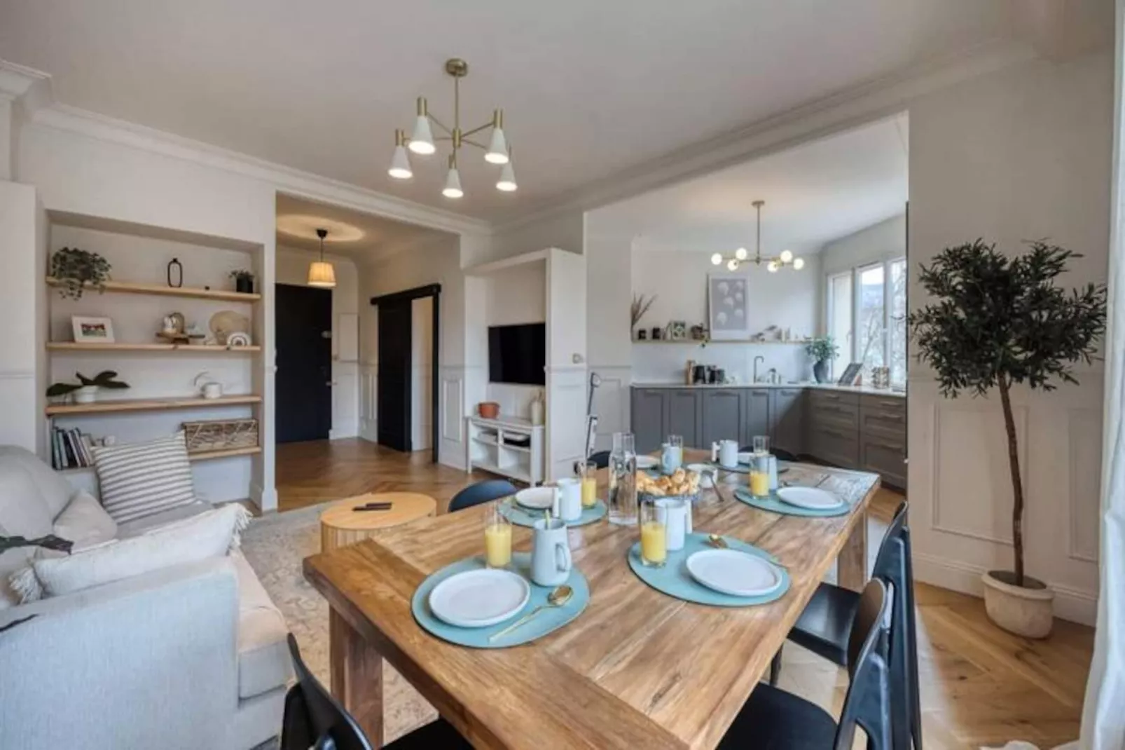 | The Precious 💎 Paul Mistral-Nicht zugeordnet