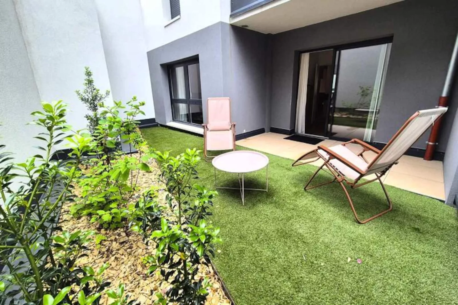 Résidence Paris-Untagged