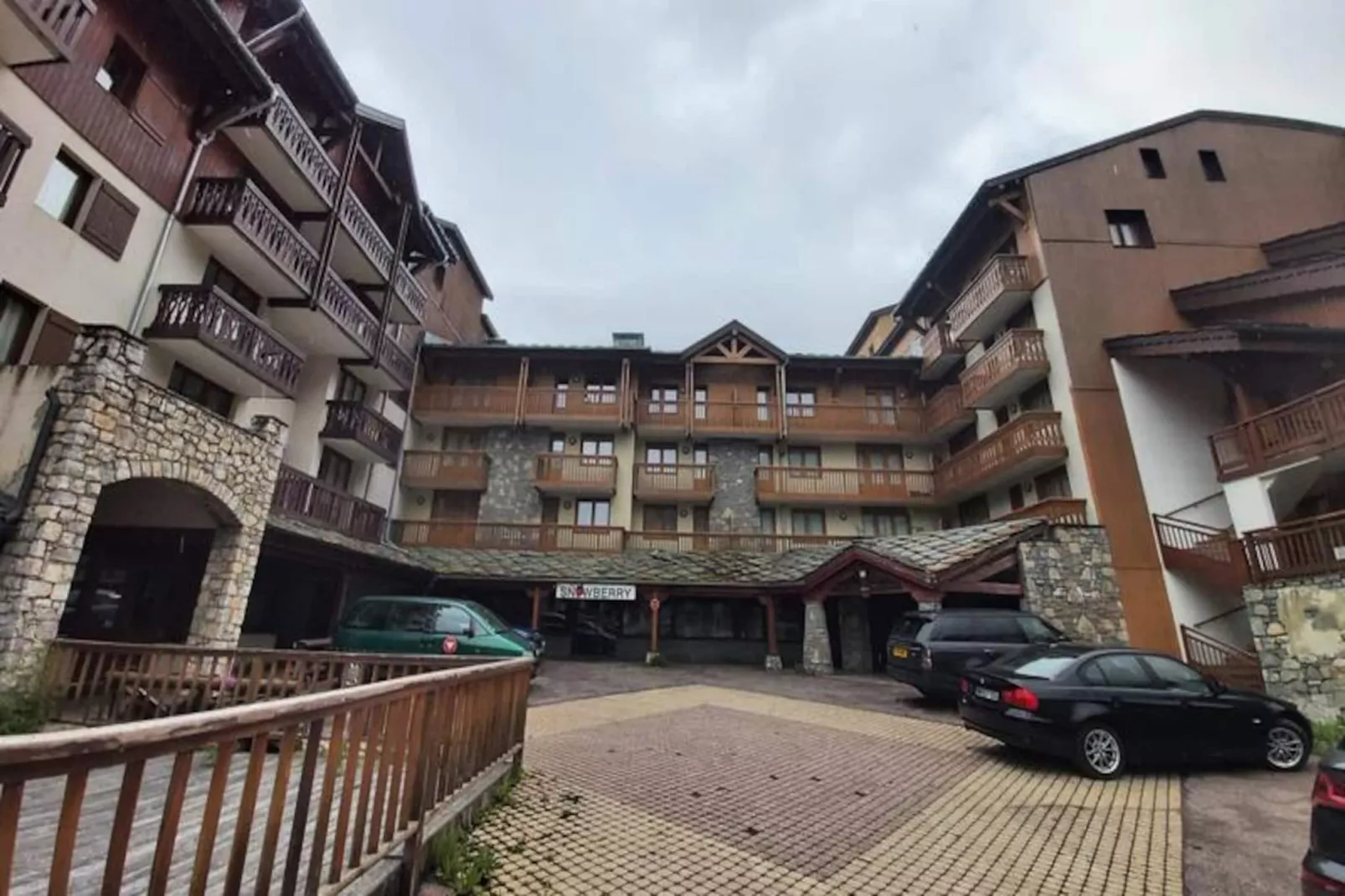 Résidence Aquila-Untagged