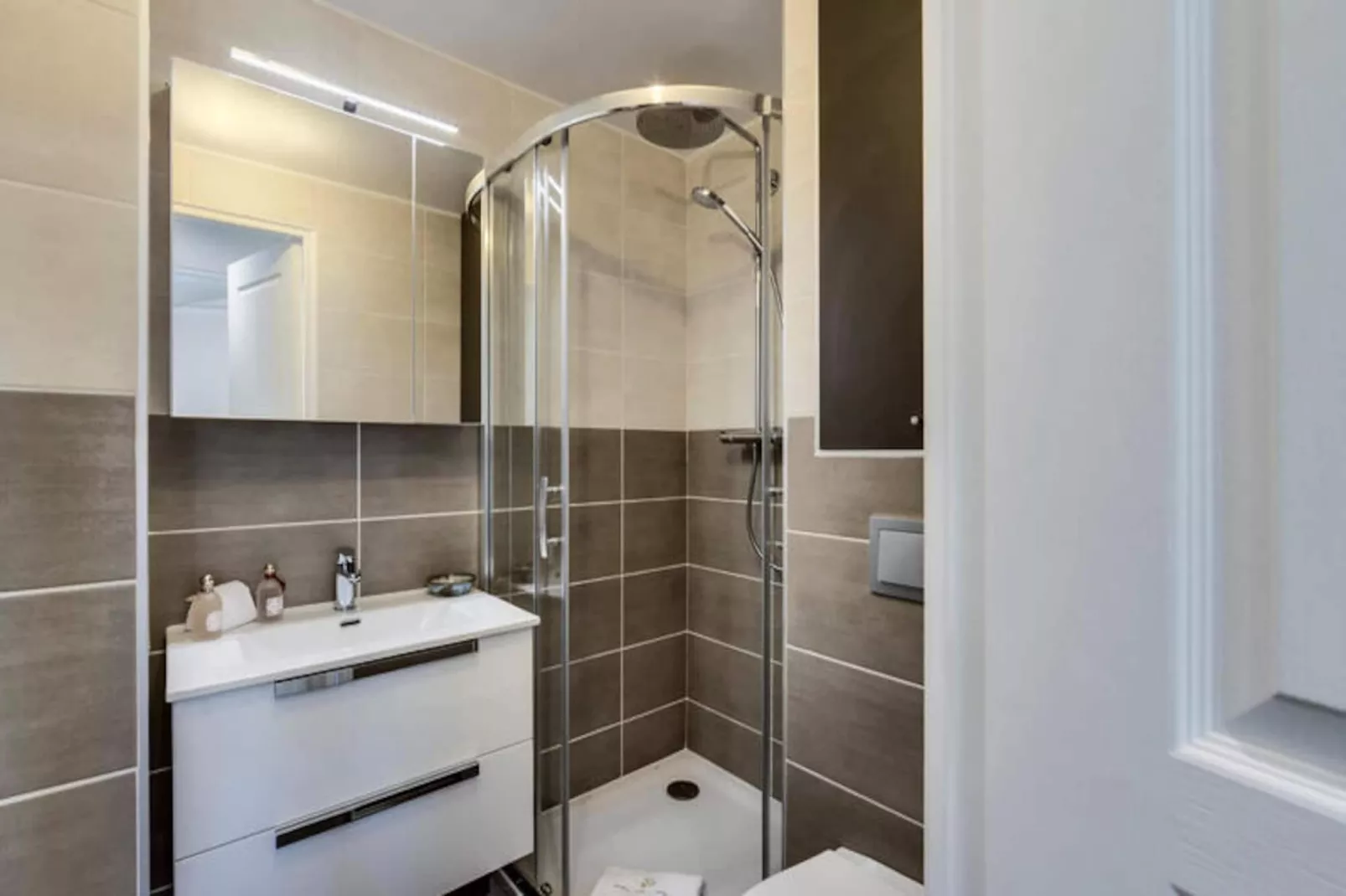 Résidence Jardins De Val-Nicht zugeordnet