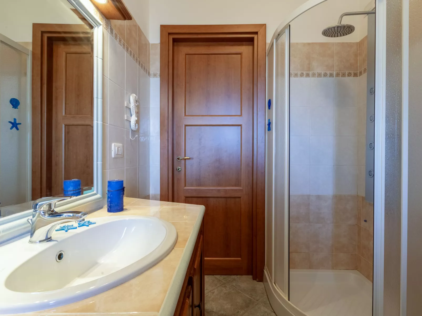 Su Sguardu 'e su Mari-Drinnen