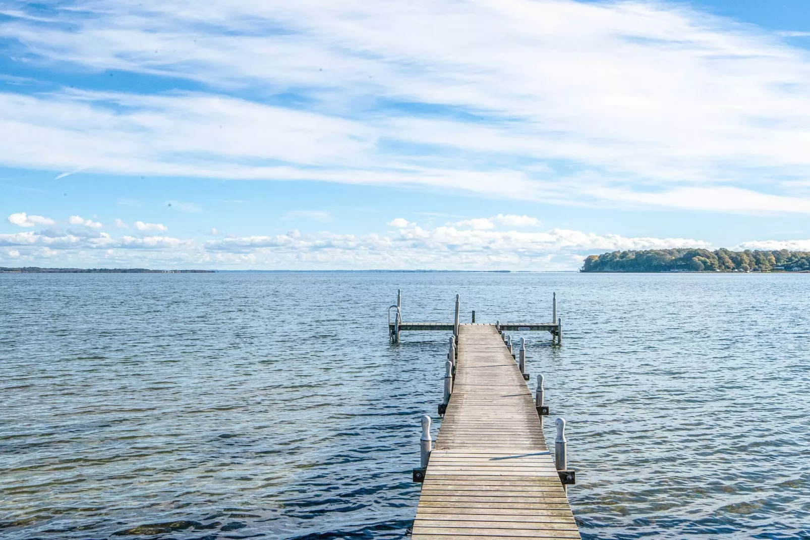 2 towerroom w/seaview-Vue