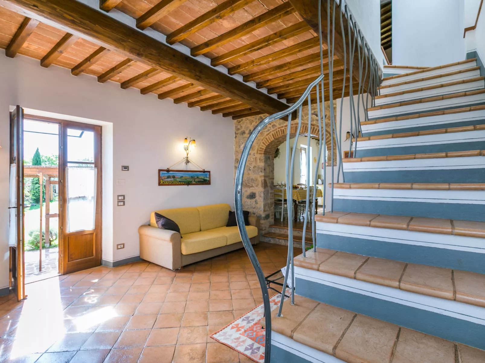 Poggio all'Aia-Inside