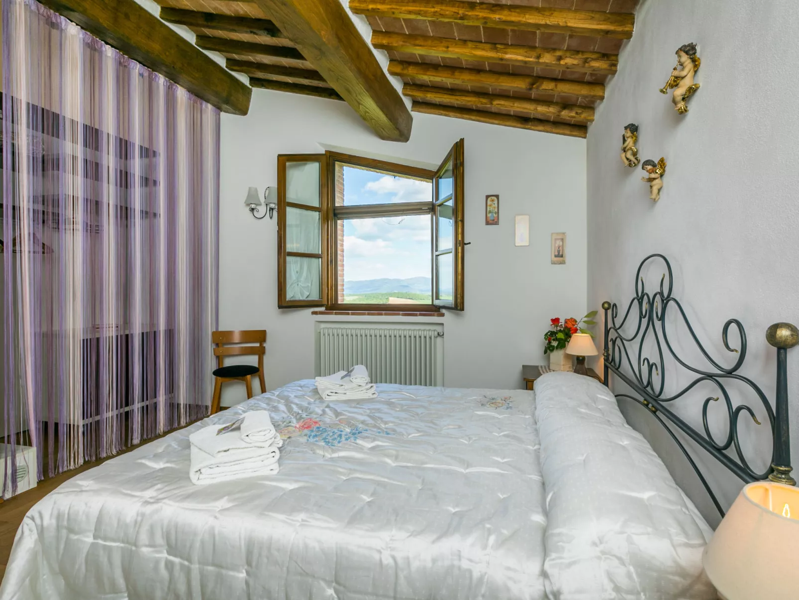 Poggio all'Aia-Inside