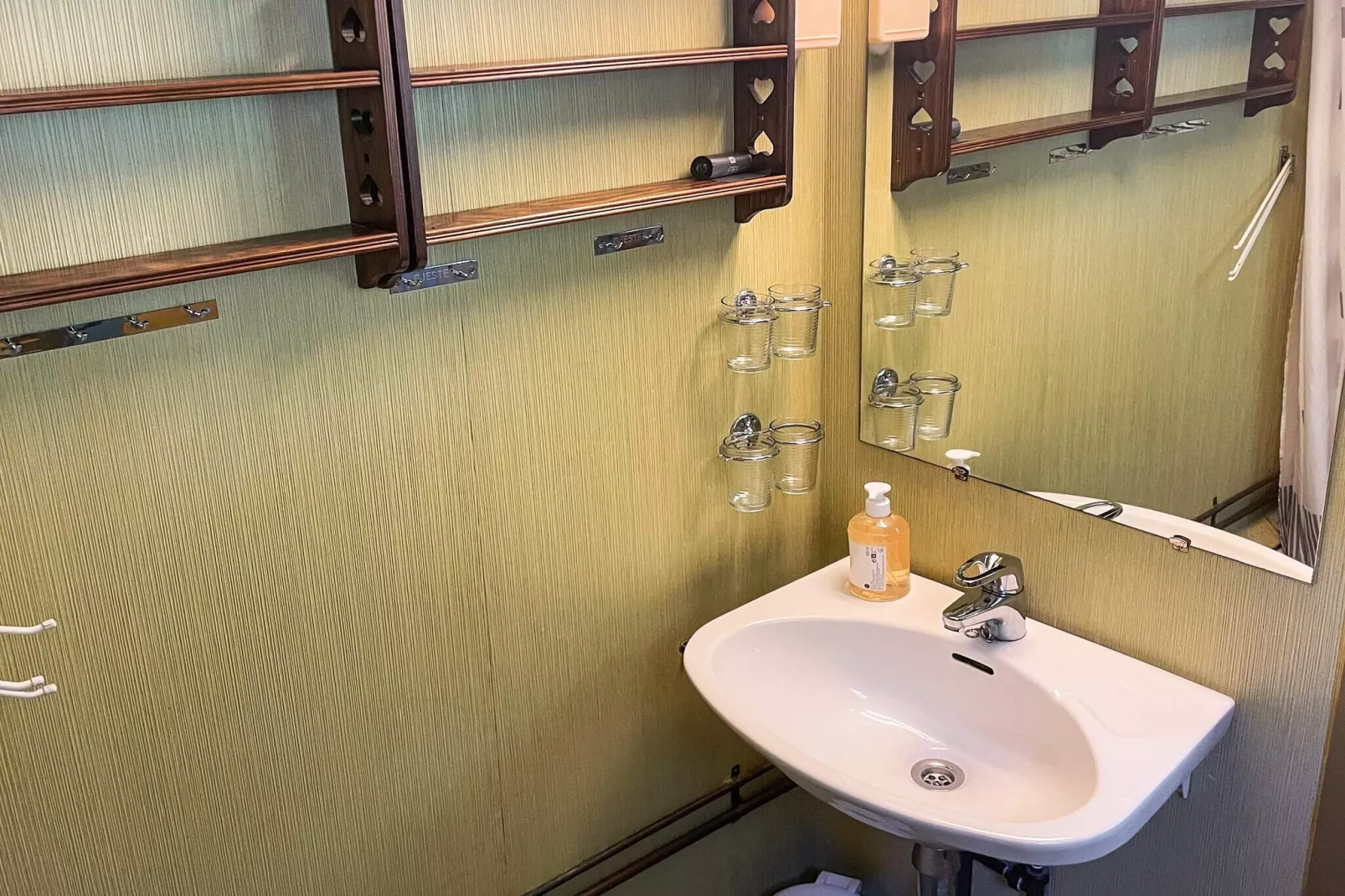 INGER-HYTTA   HUS 55789-Indoor