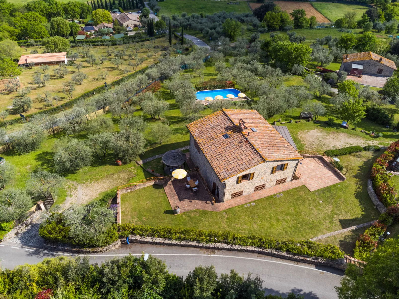 Poggio all'Aia-Outside