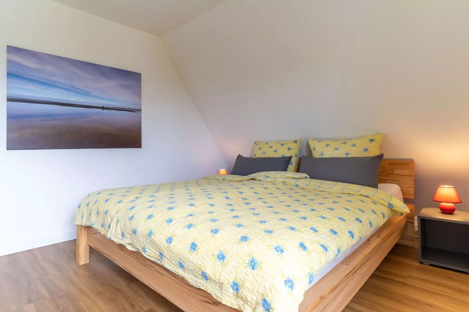 Ferienhaus Apfelgarten Garding-Schlafzimmer