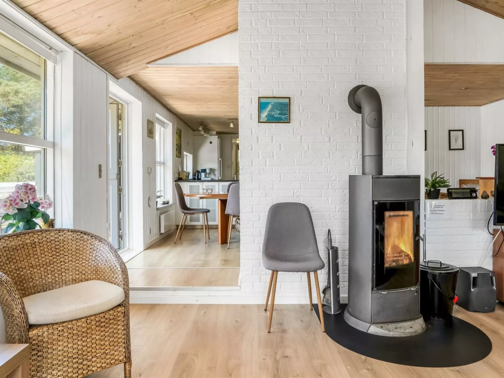 "Vilhelmiina" - 350m from the sea-Inside