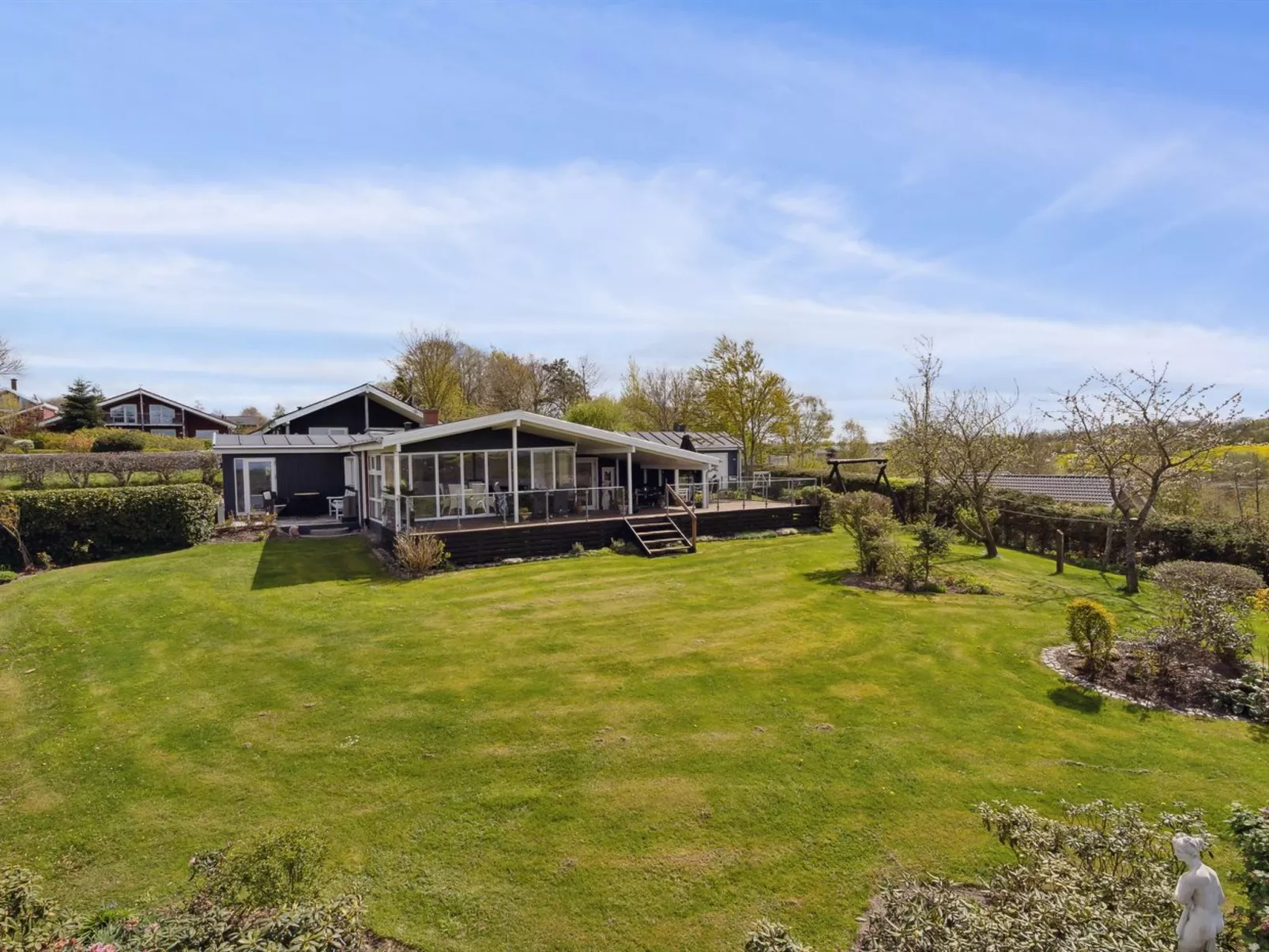 "Annabeth" - 300m to the fjord-Outside