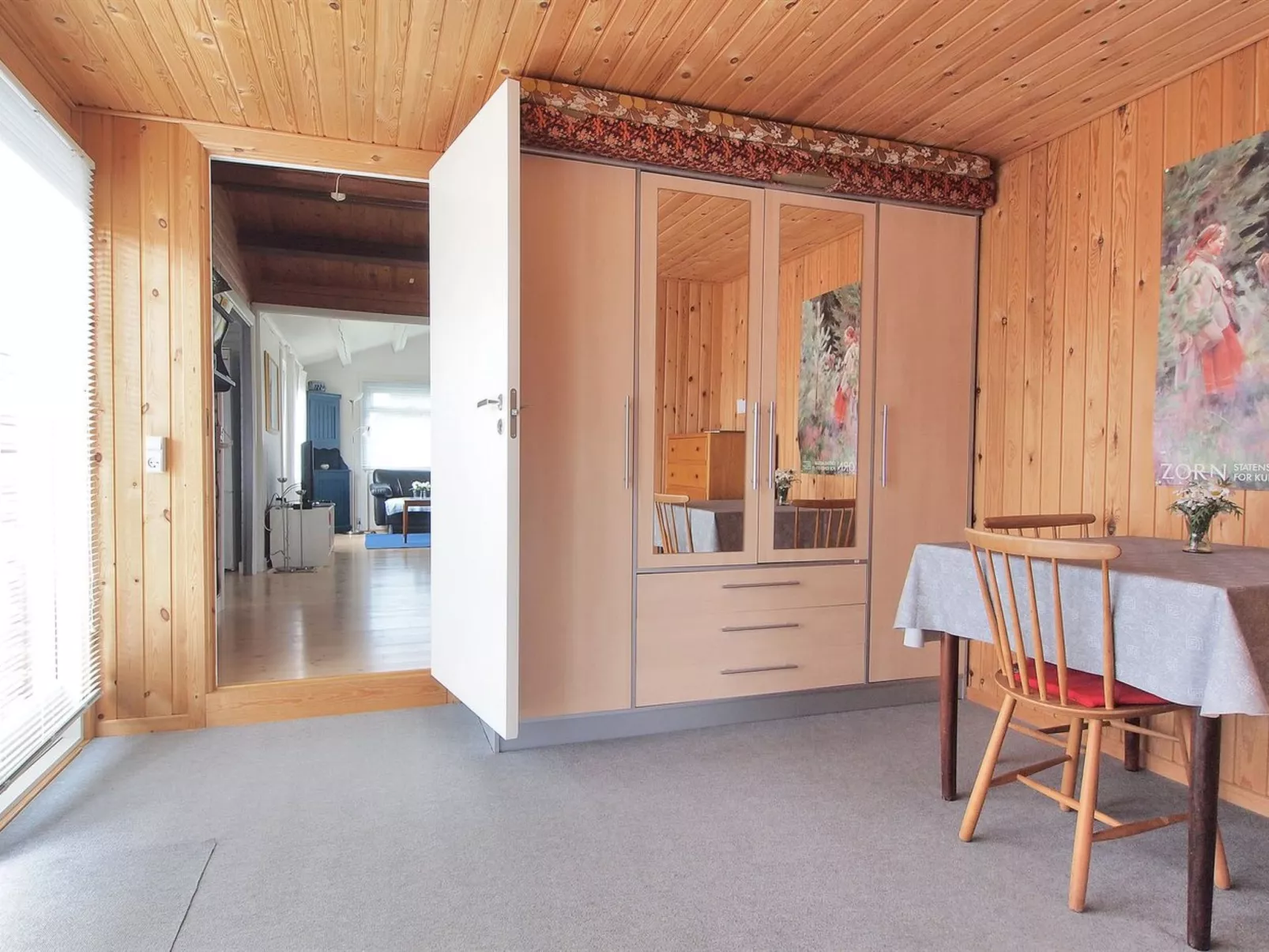 "Aarno" - 700m from the sea-Inside