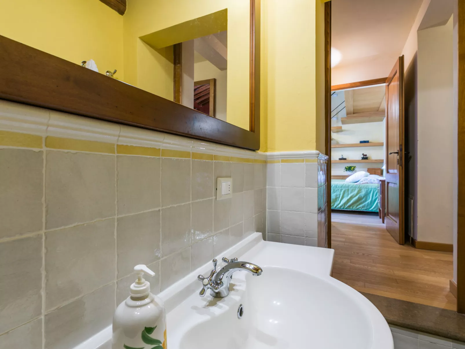 Il Borgo di Savignola-Inside
