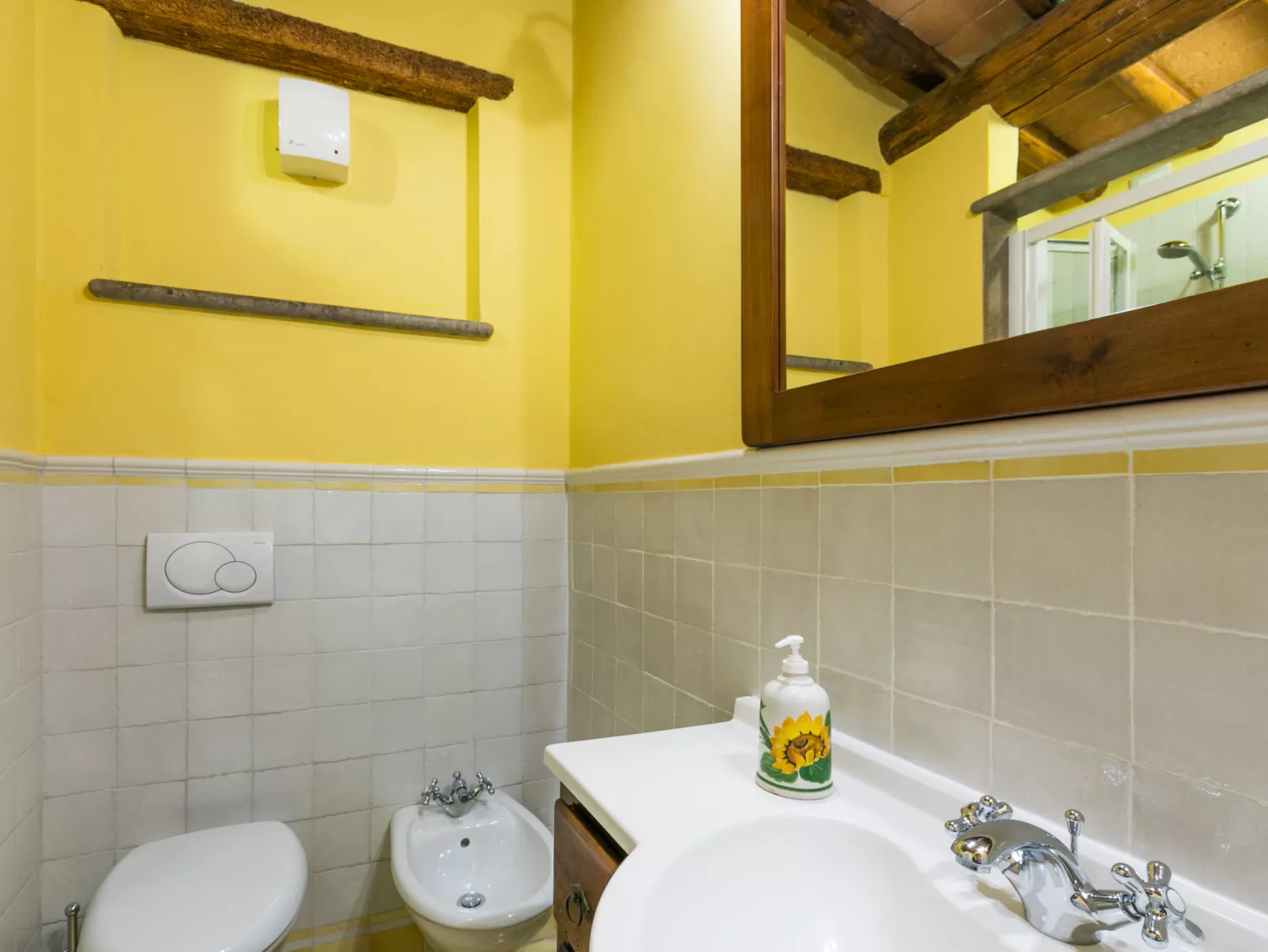Il Borgo di Savignola-Inside