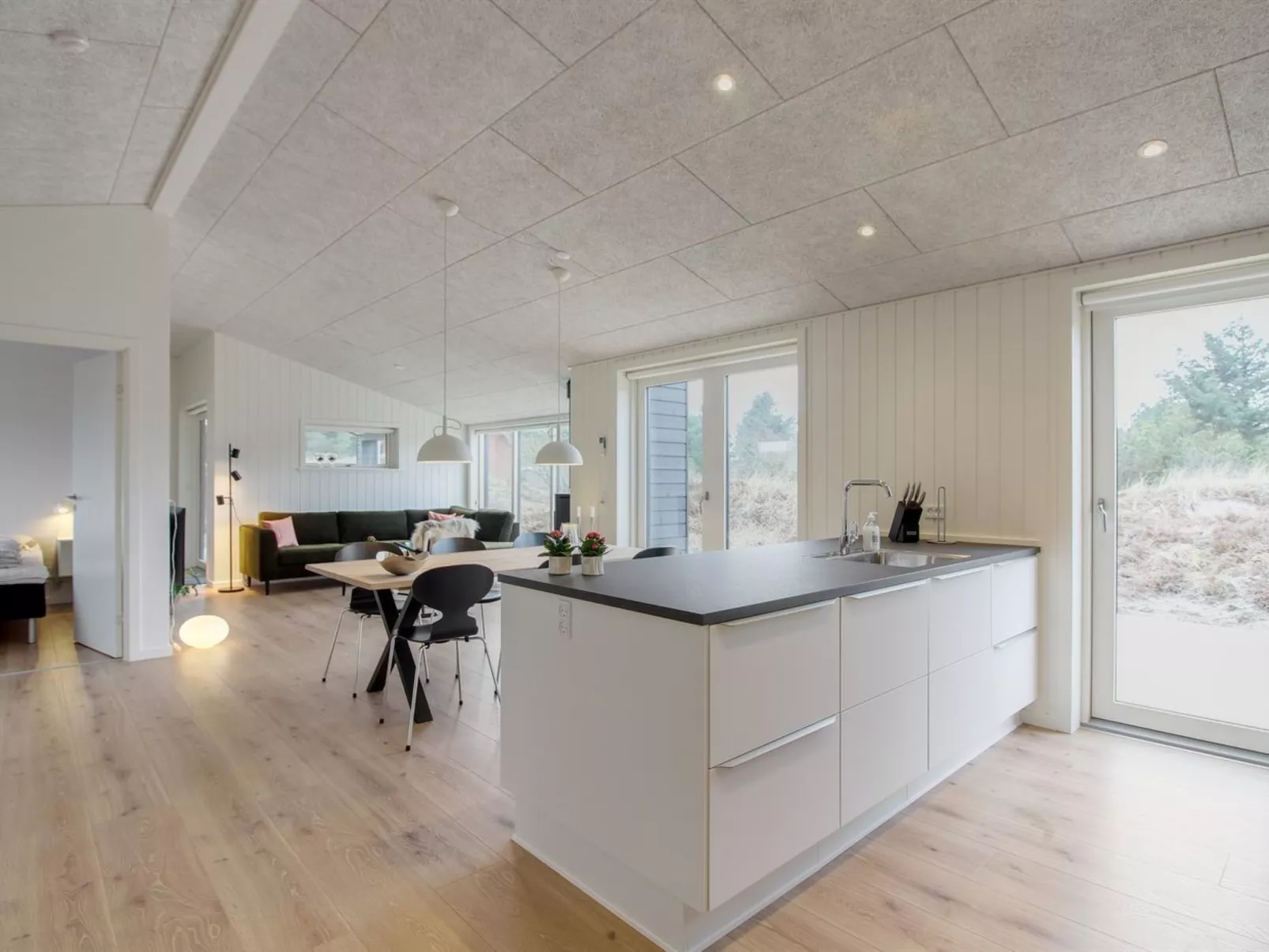 "Jirina" - 750m from the sea-Dedans