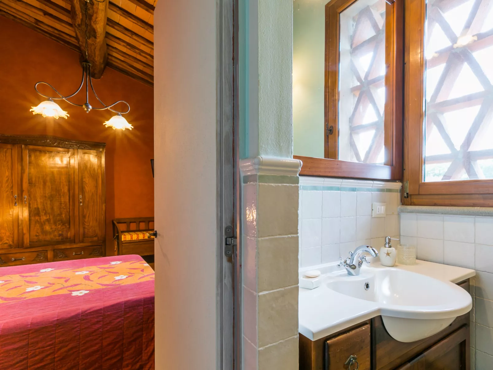 Il Borgo di Savignola-Inside
