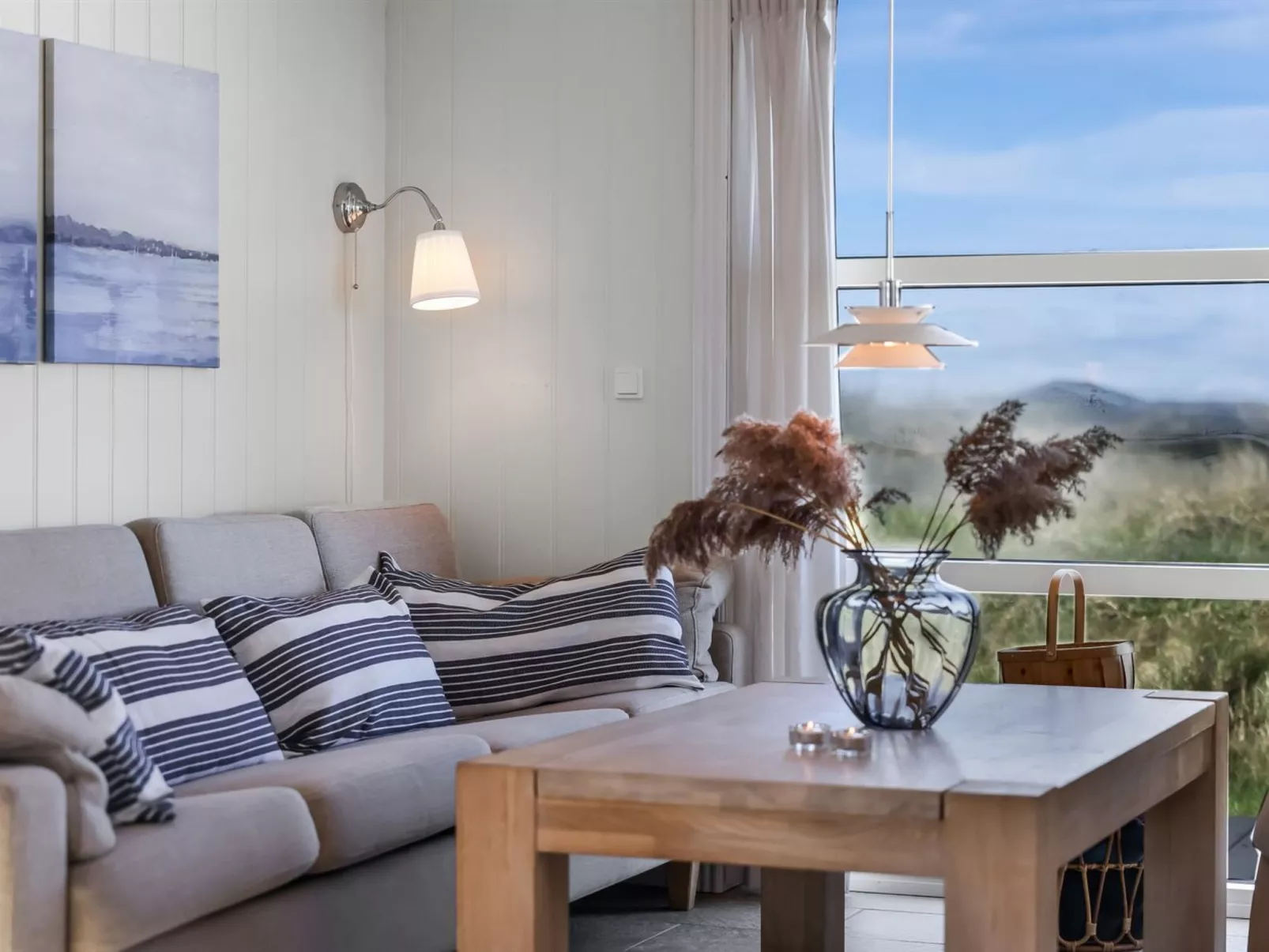 "Björnstjerne" - 400m from the sea-Inside