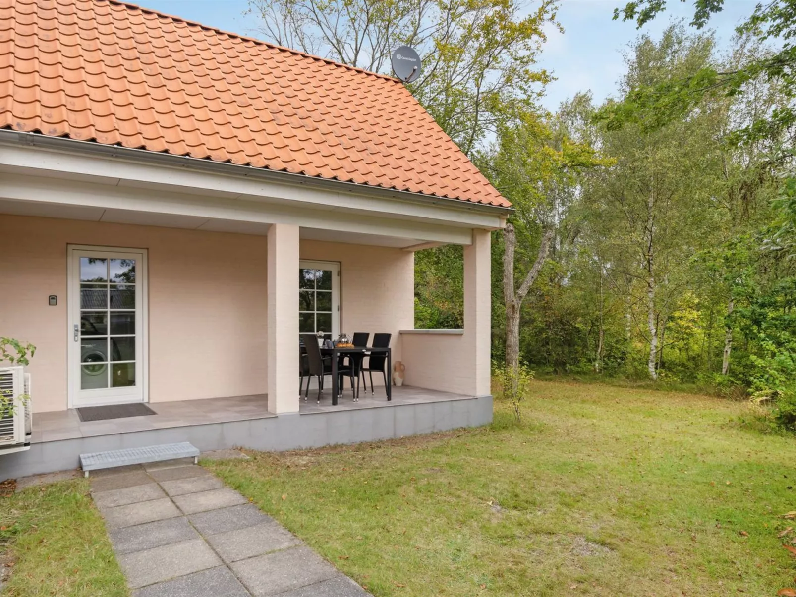 "Hildegunn" - 200m from the sea-Draußen