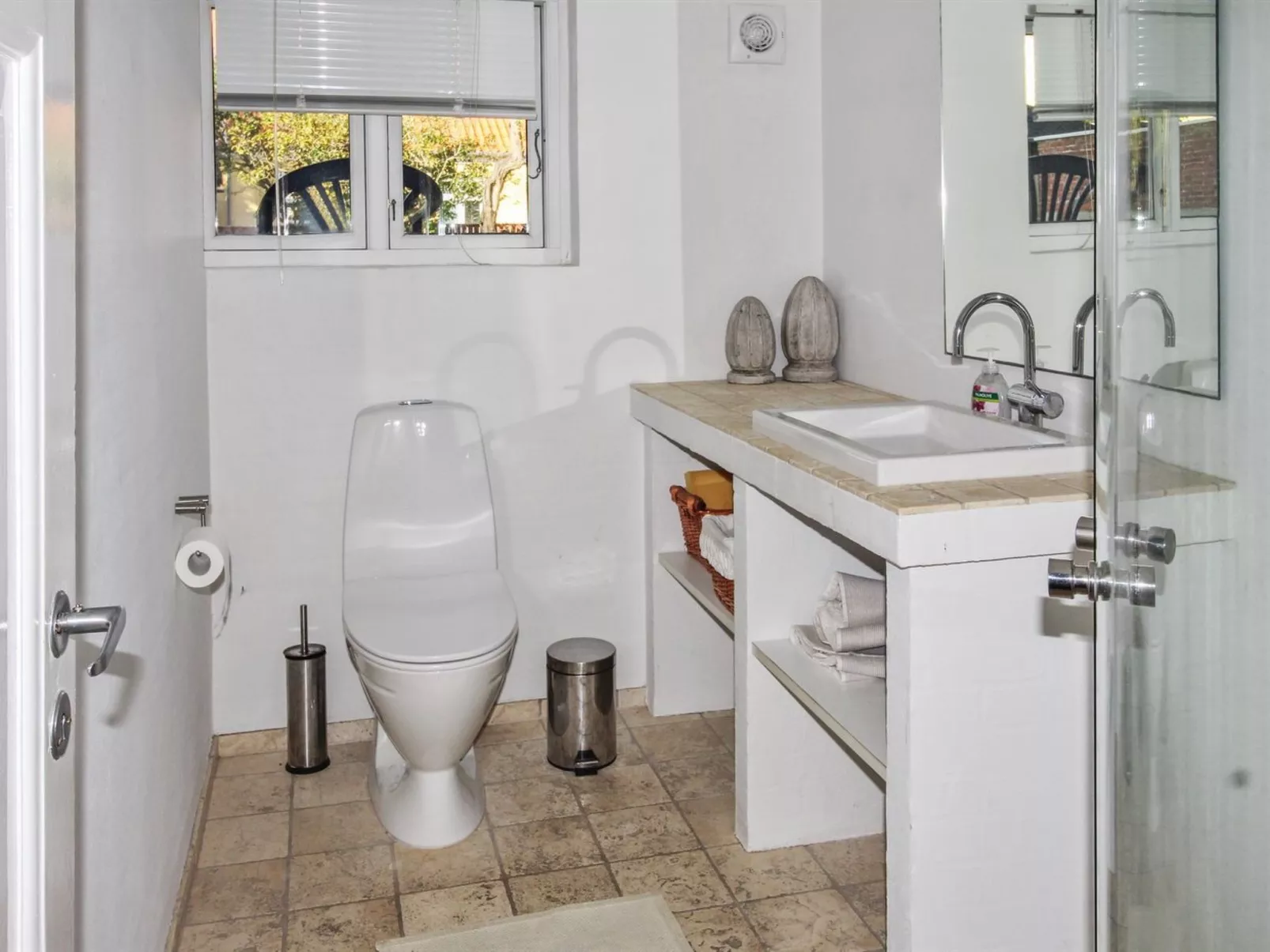 "Harro" - 150m from the sea-Inside