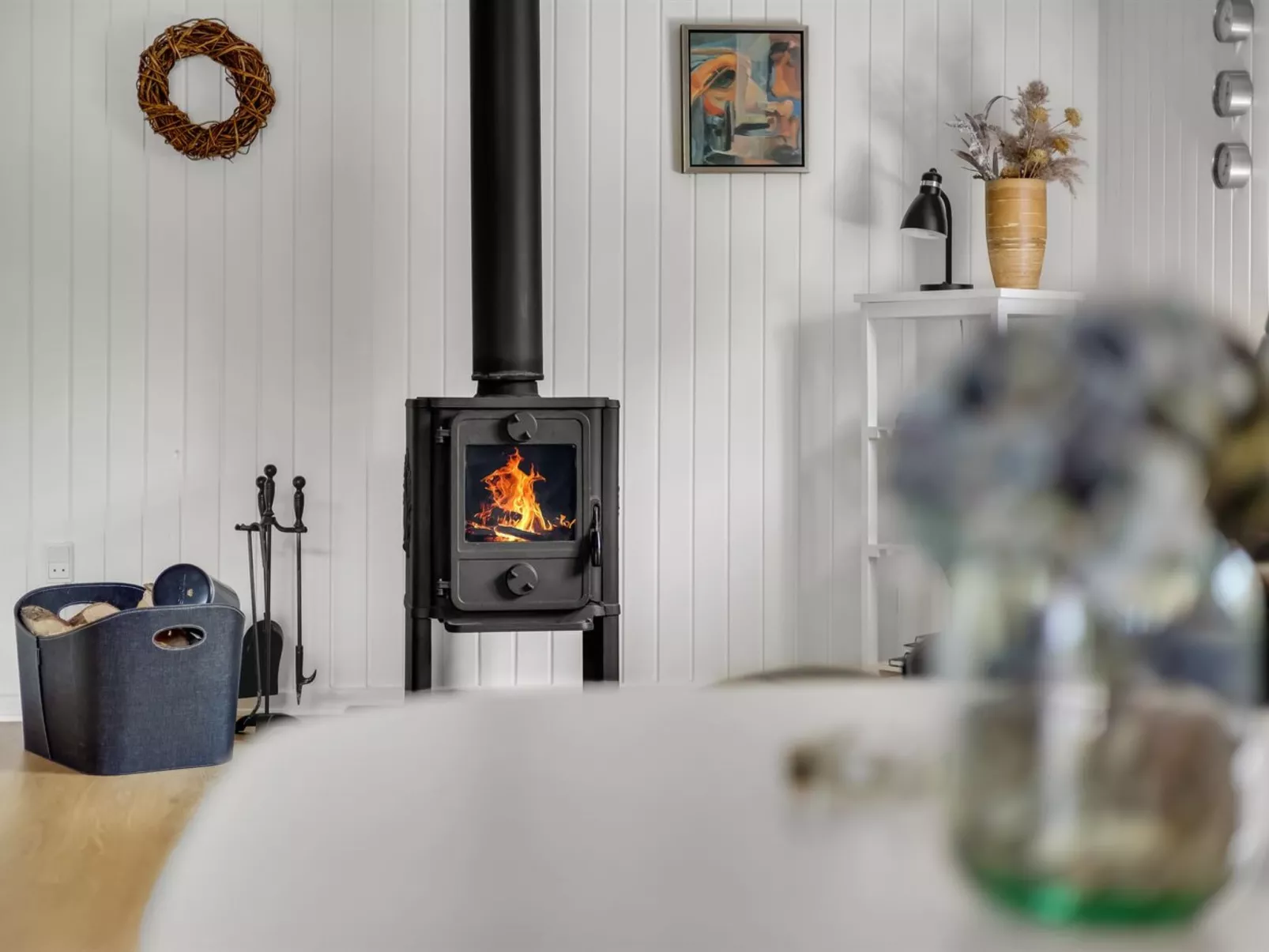 "Andon" - 2.7km from the sea-Dedans