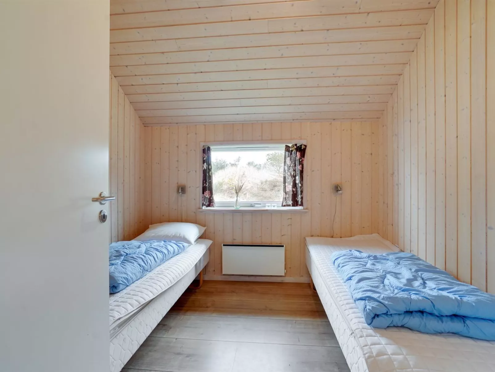 "Alhed" - 650m from the sea-Inside