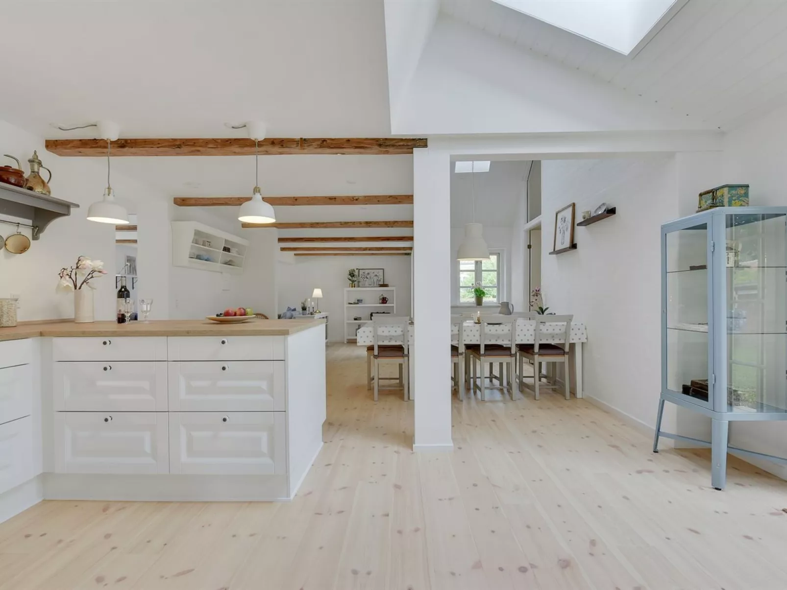 "Juhana" - 150m from the sea-Inside