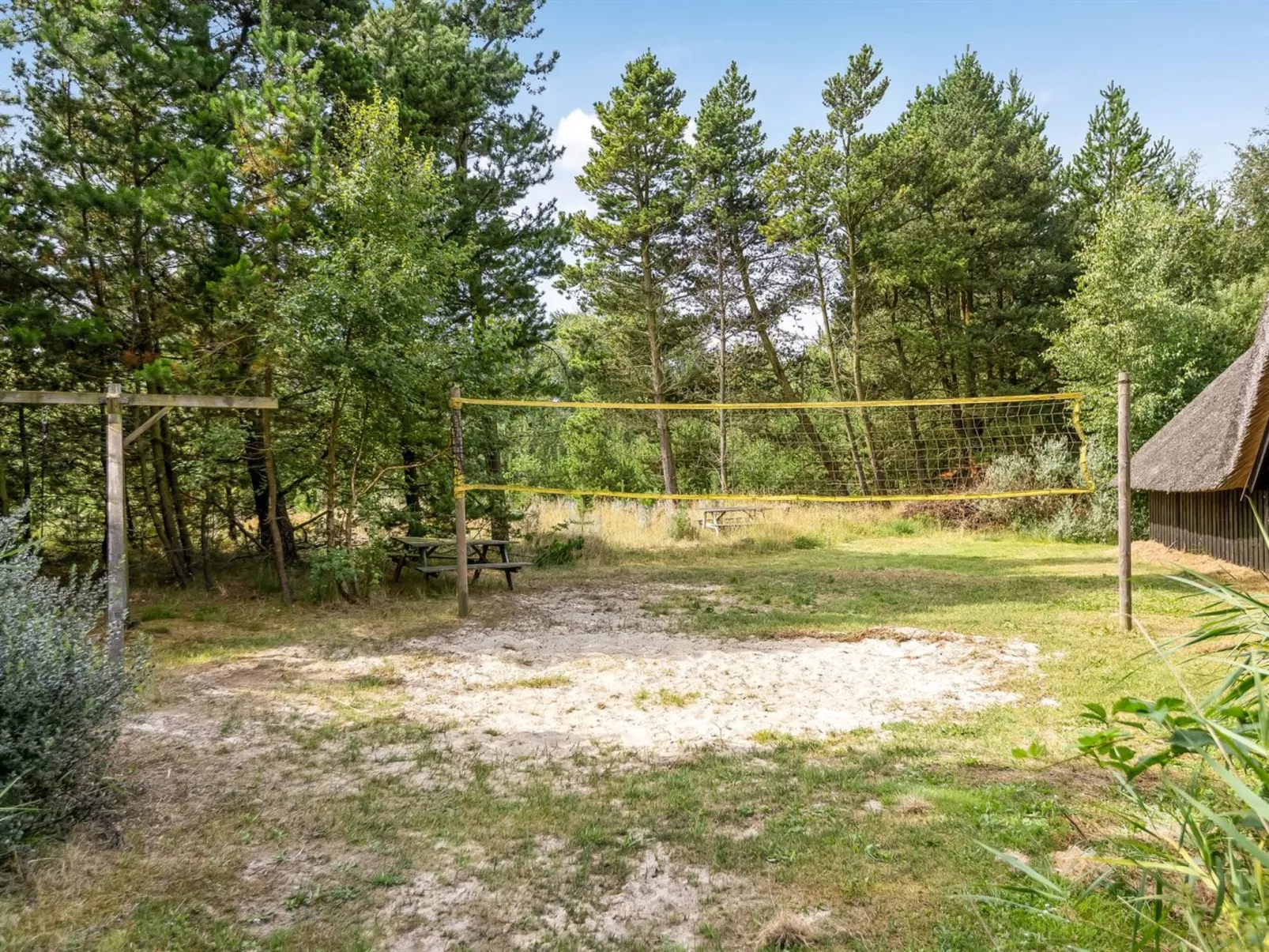 "Ellanor" - 1km from the sea-Outside