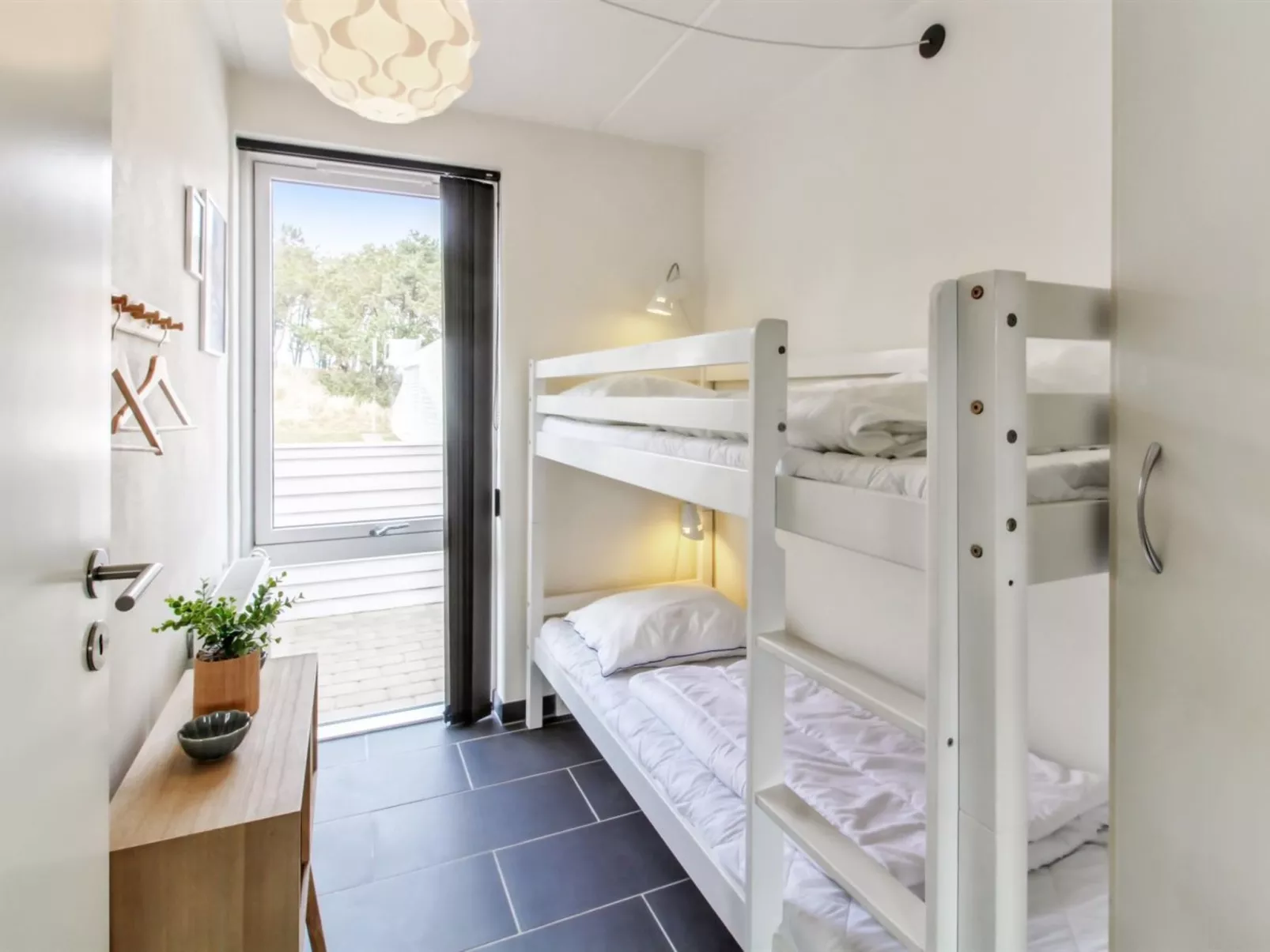 "Iffuer" - 2.3km from the sea-Drinnen