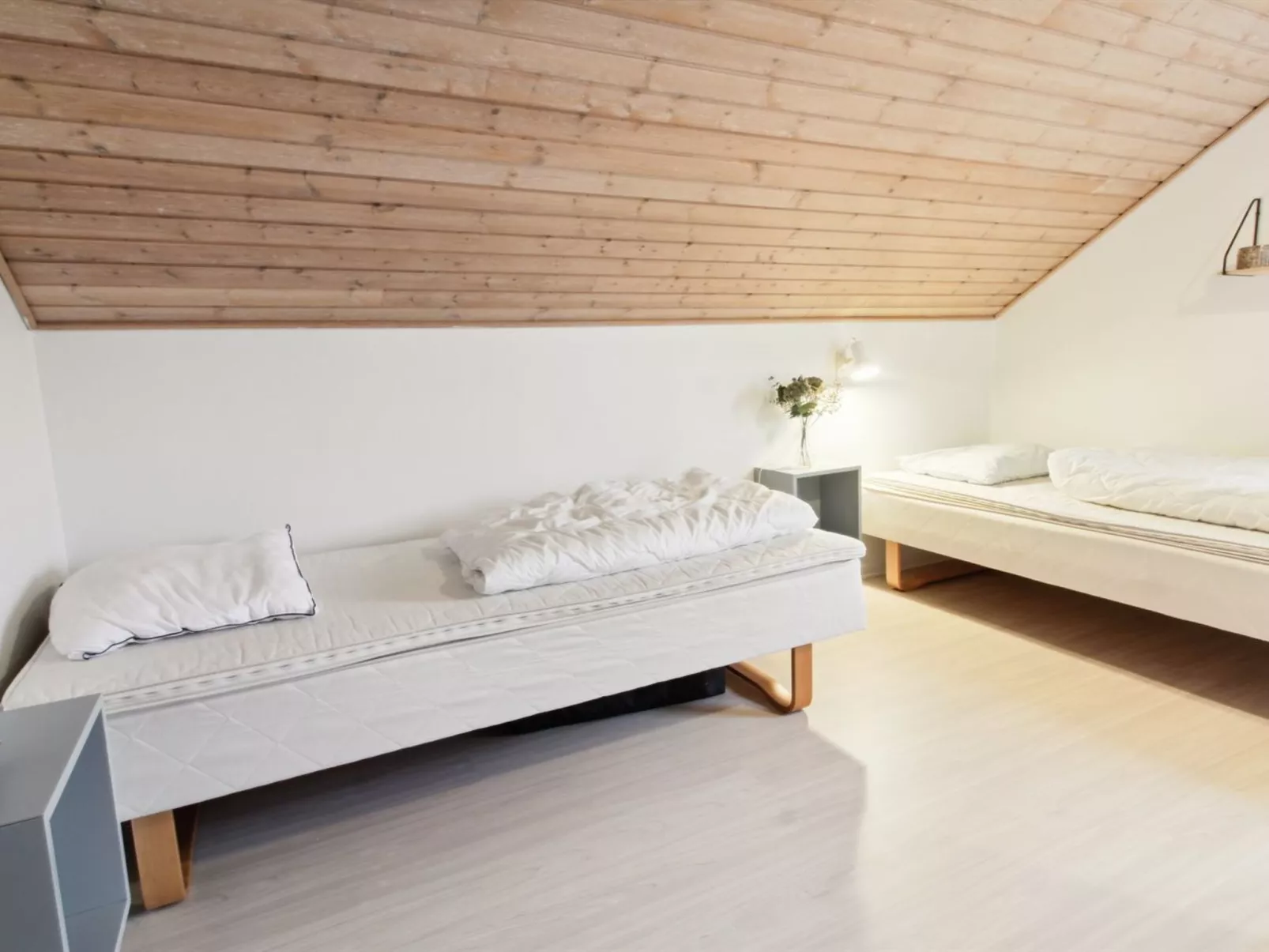 "Aswith" - 2.3km from the sea-Dedans