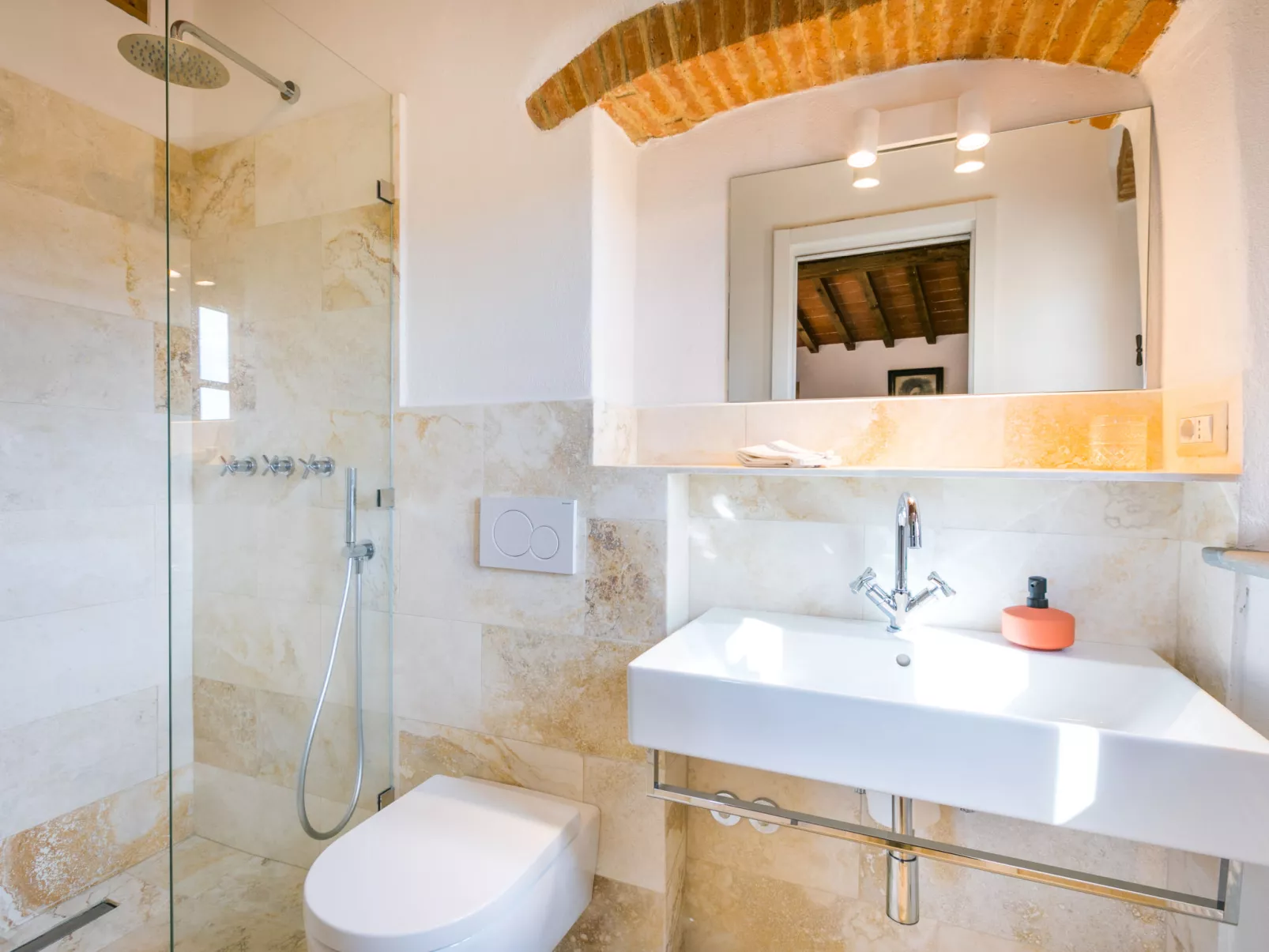 Il Borgo di Savignola-Inside