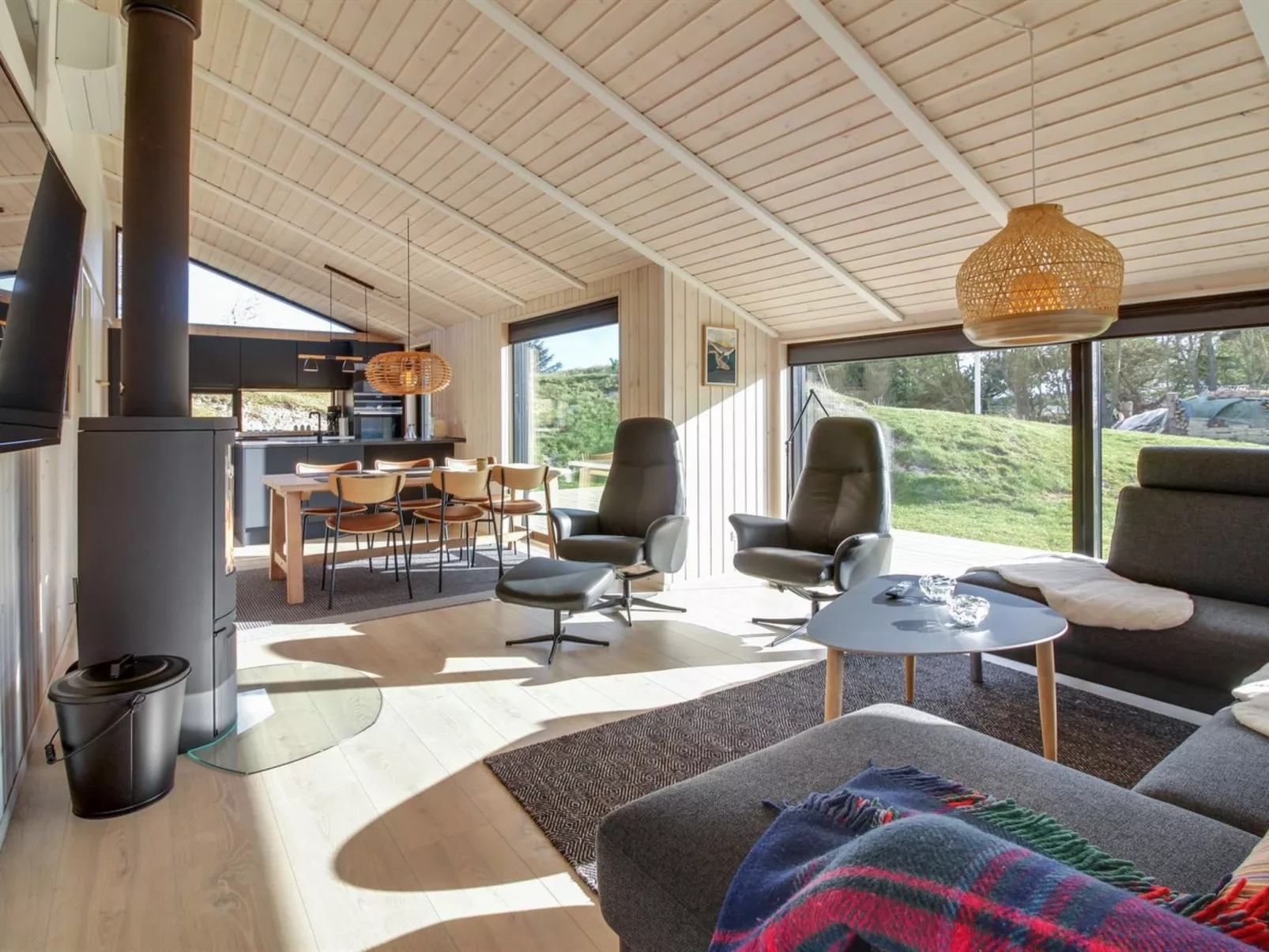 "Vanamo" - 300m from the sea-Drinnen