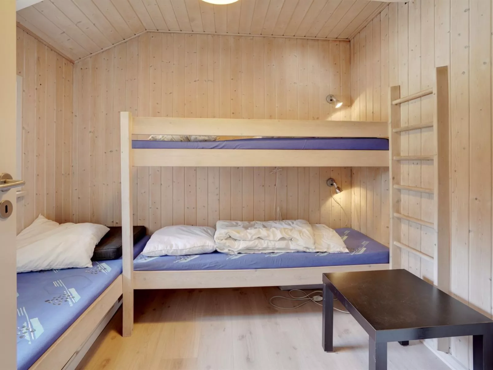 "Lin" - 2.9km from the sea-Dedans