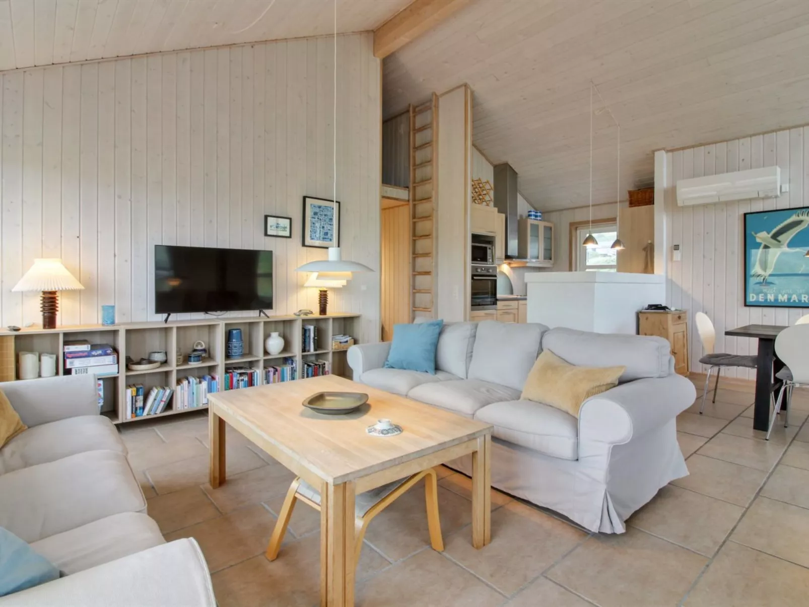 "Åmunde" - 150m from the sea-Inside