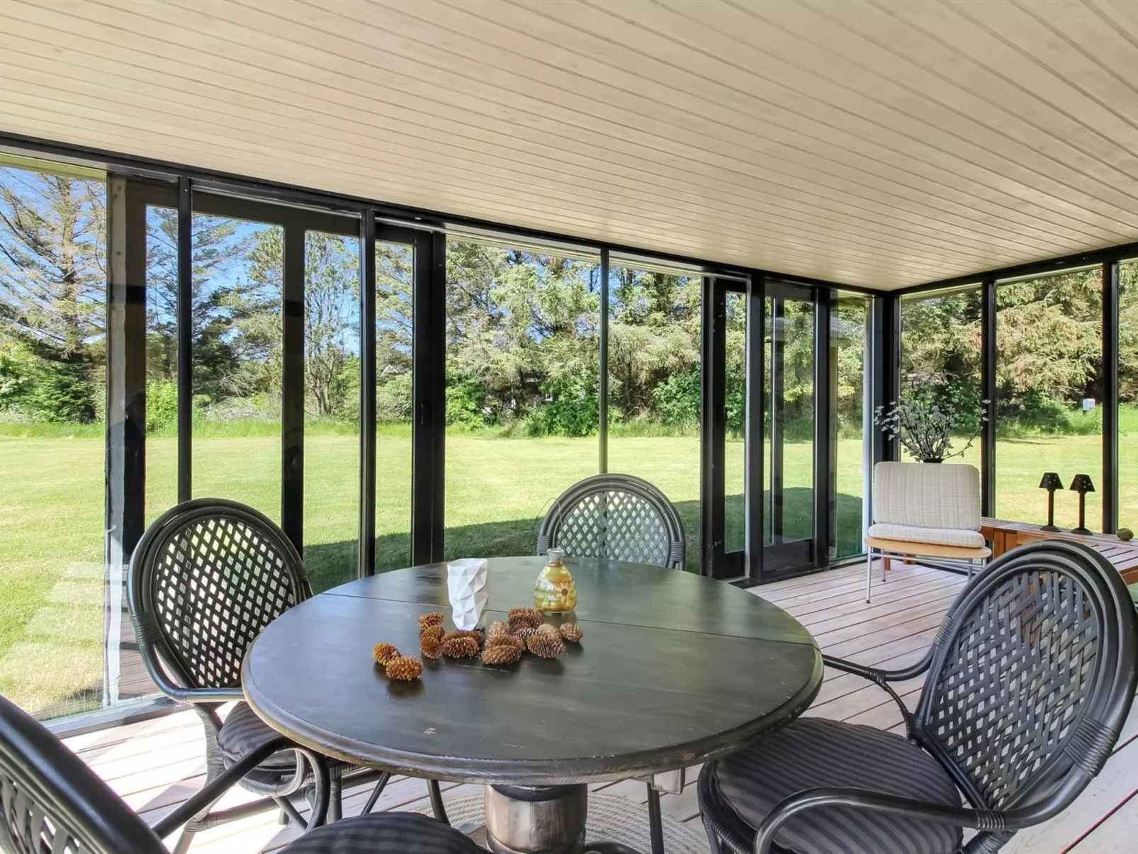 "Biergh" - 600m from the sea-Drinnen