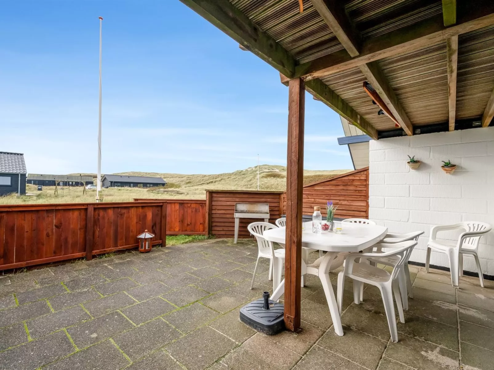 "Eringisl" - 50m from the sea-Draußen