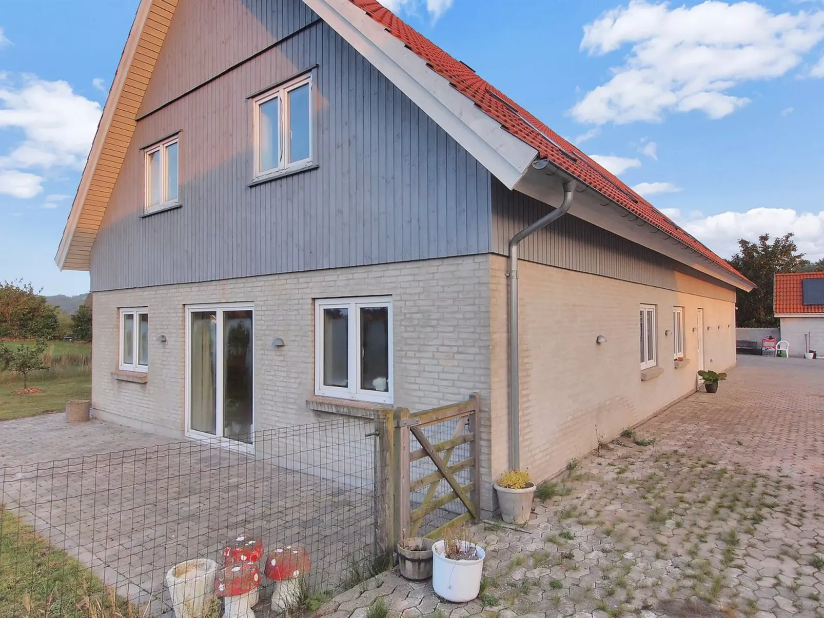 "Ettie" - 6km from the sea-Outside