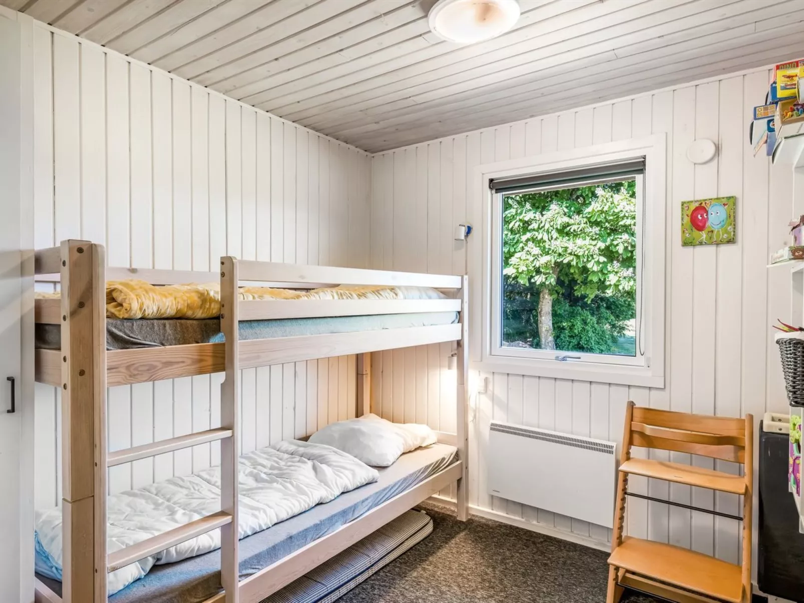 "Sebine" - 400m to the fjord-Dedans