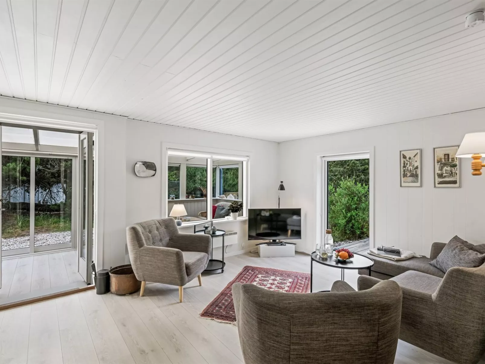 "Eliene" - 500m from the sea-Inside