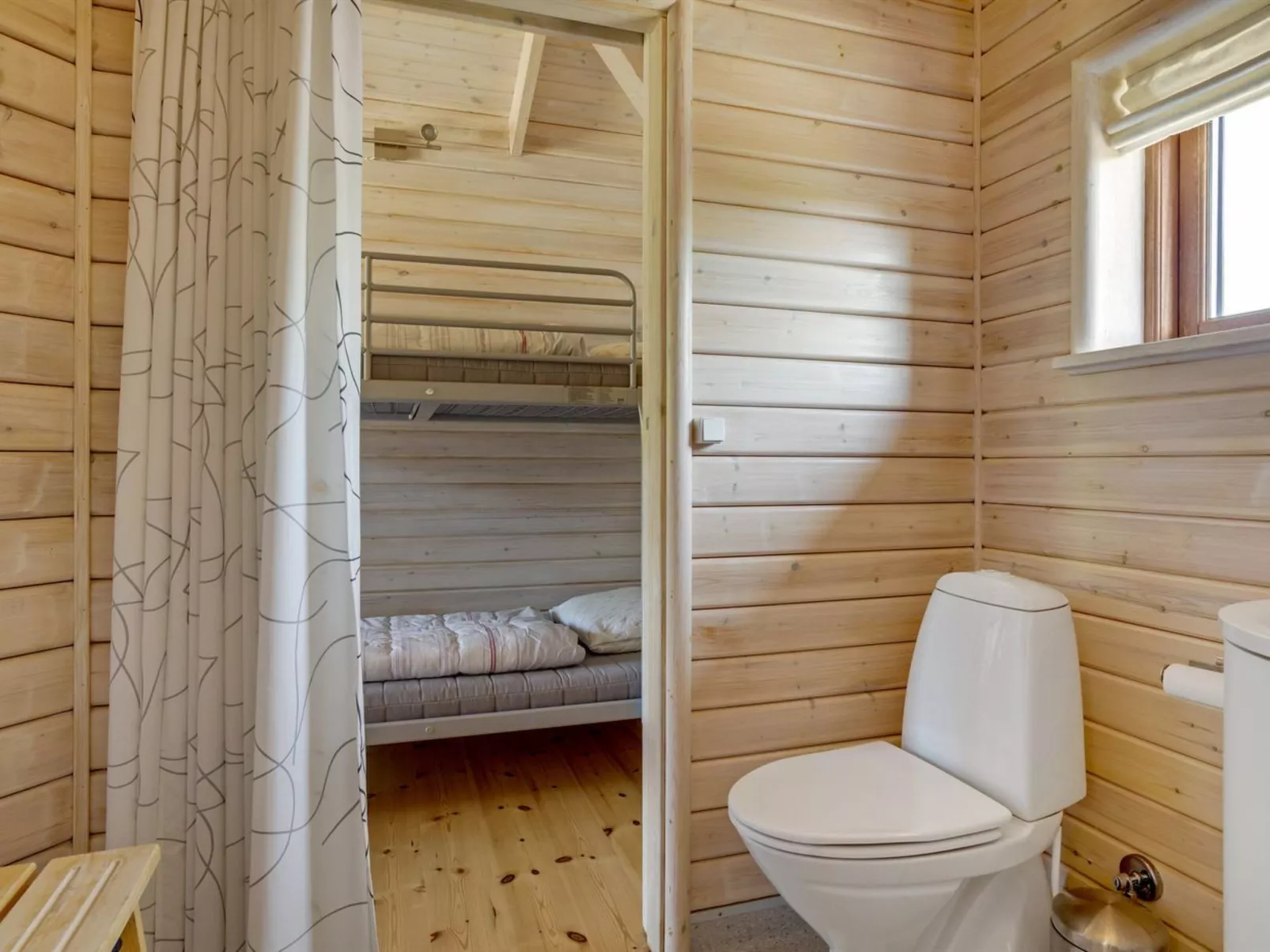 "Øthkil" - 93m from the sea-Dedans