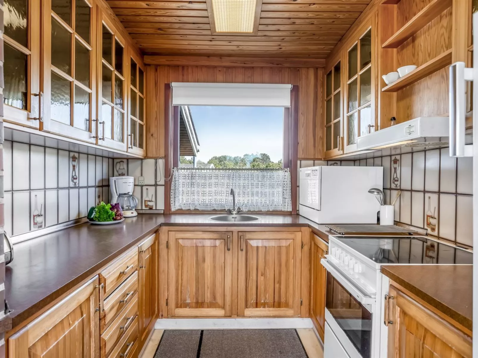 "Frender" - 150m from the sea-Drinnen