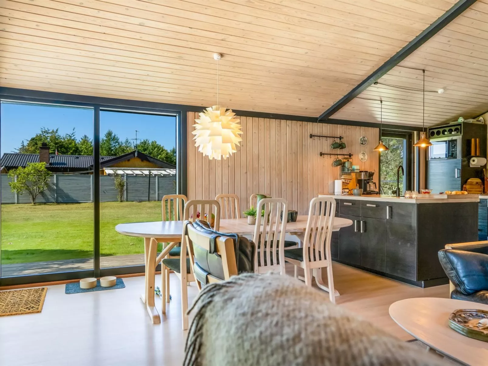 "Litle" - 600m from the sea-Inside