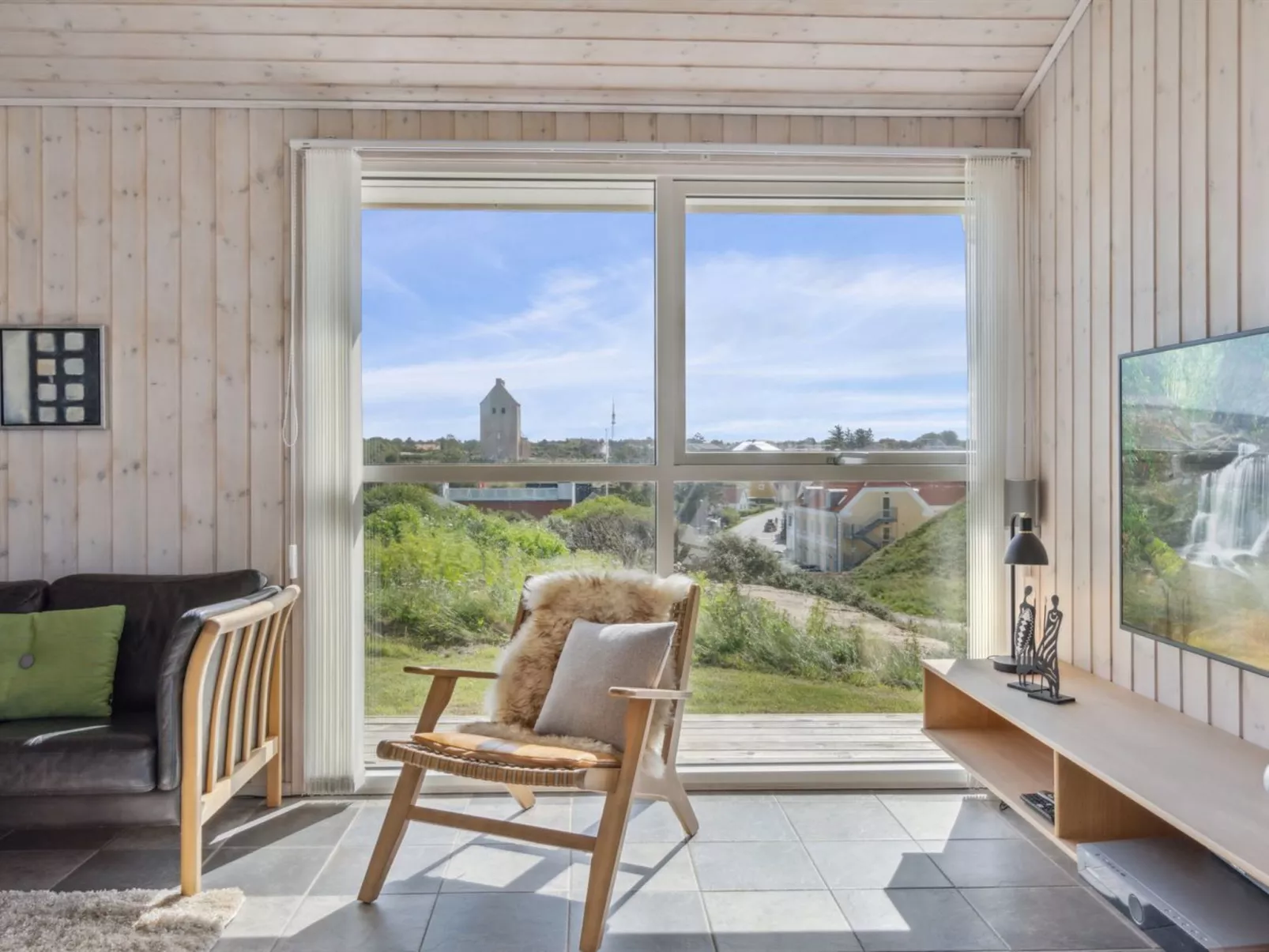 "Ohto" - 281m from the sea-Dedans