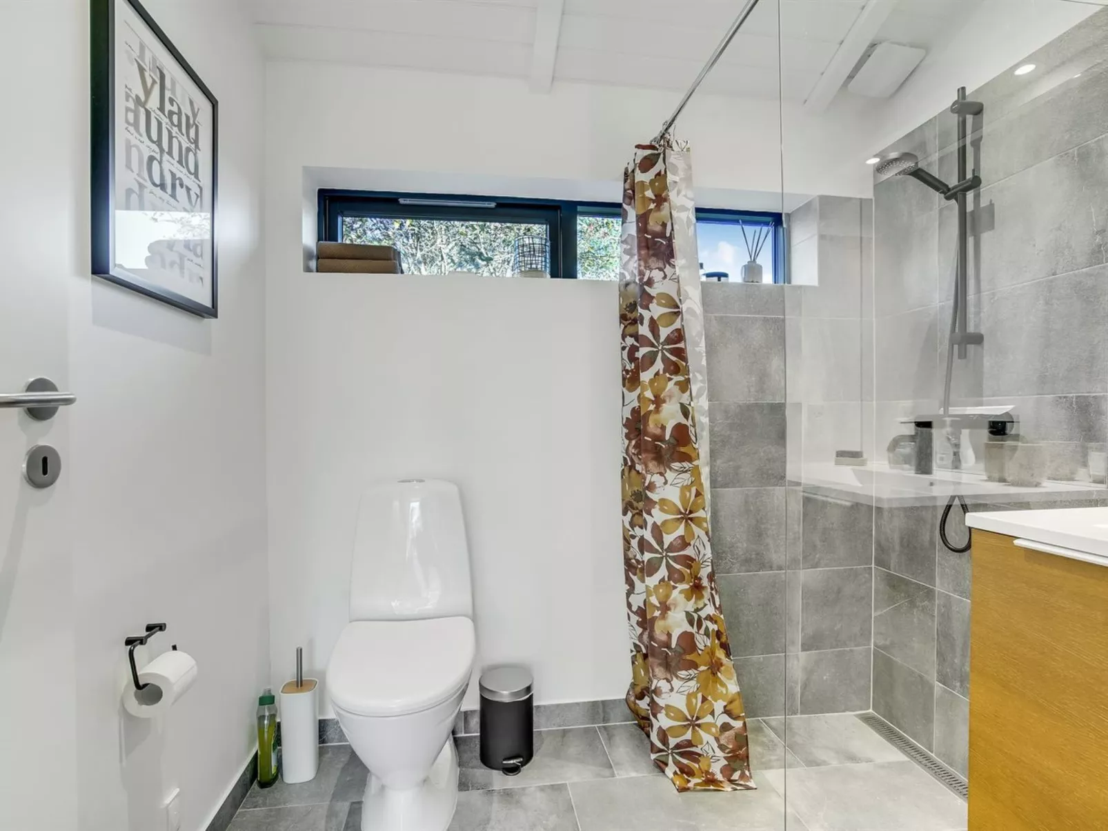 "Remko" - 1.5km from the sea-Drinnen