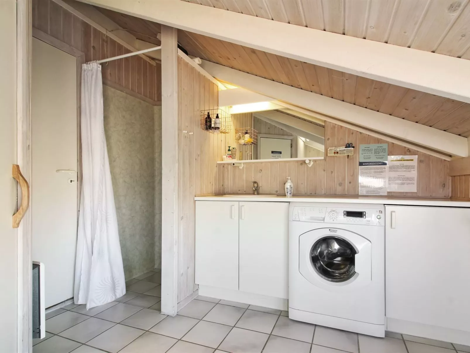 "Sixten" - 450m from the sea-Inside