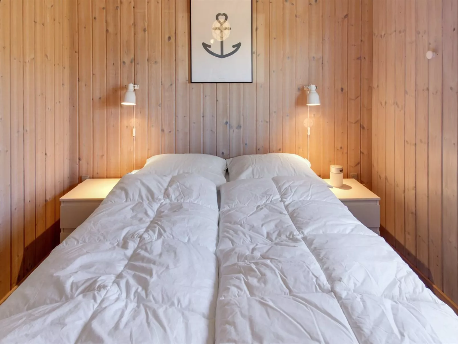 "Gundine" -  from the sea-Dedans