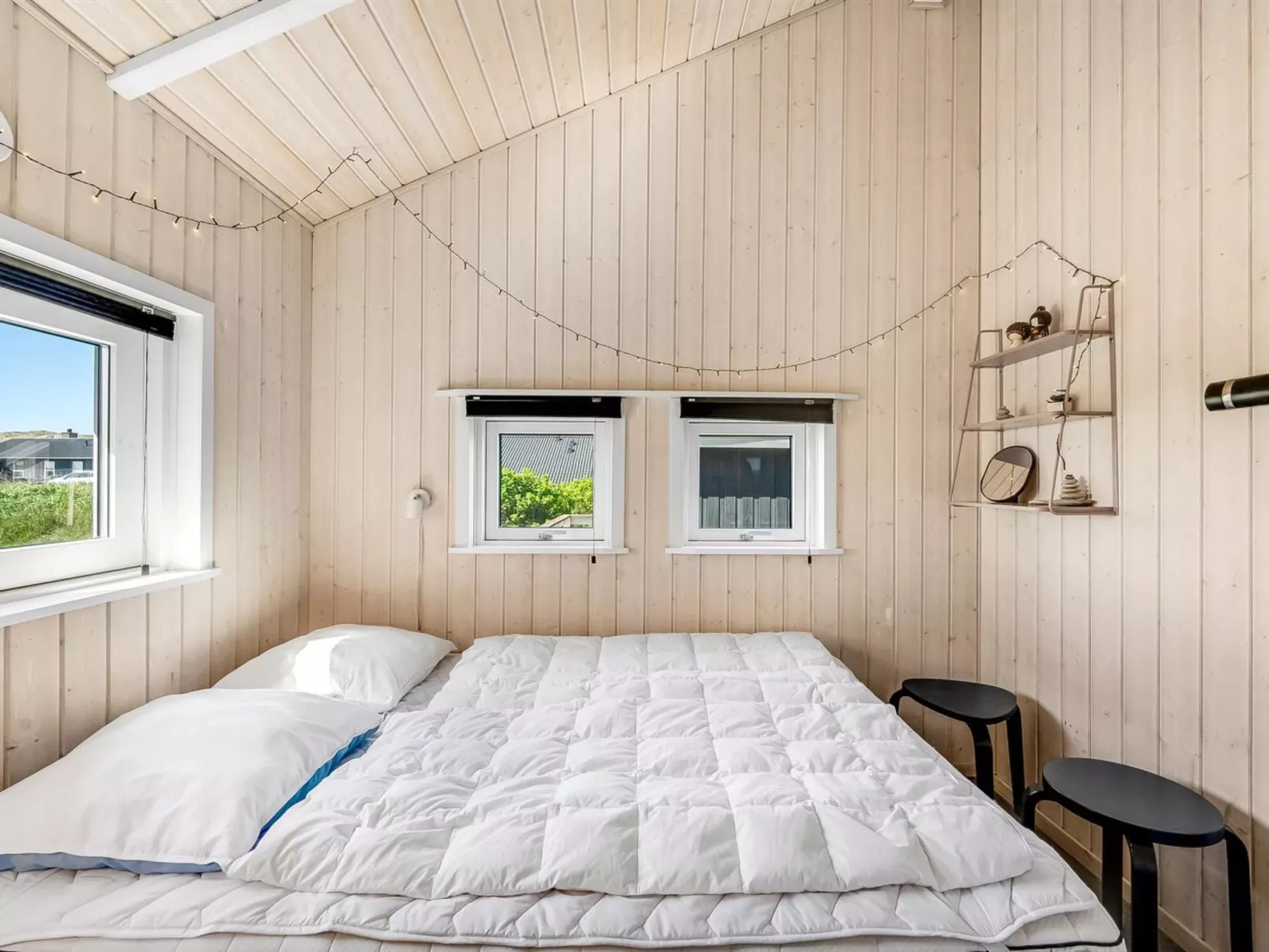 "Sylta" -  from the sea-Inside